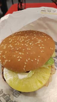 チポトレ・パイン バーガー