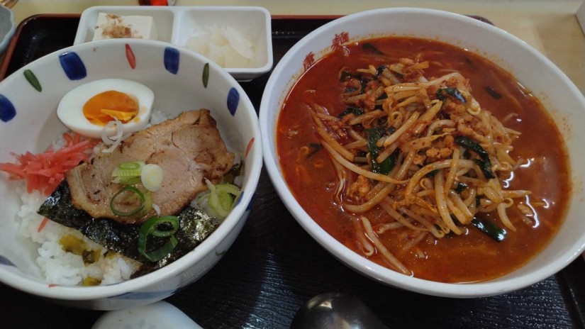 激辛モーレツ麺