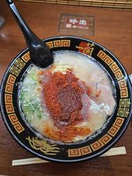 天然とんこつラーメン 20辛
