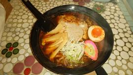 シンカライラーメン 正油 10辛(+100円)