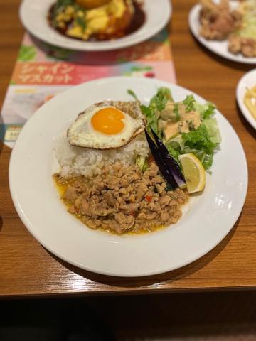 ガパオライス