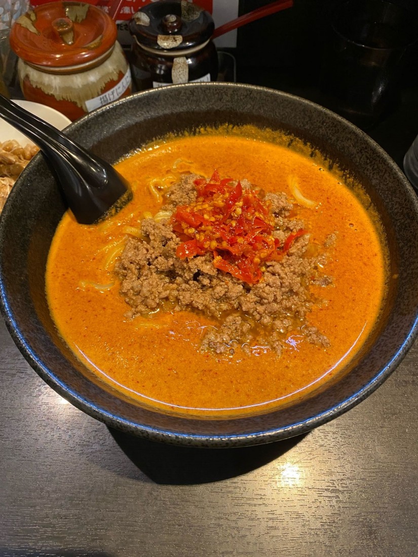 地獄の担々麺 プロフェッショナル 30辛（＋40辛増し）