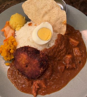 大辛ポークカレー（インドメンチ、青唐辛子ディップトッピング）
