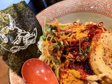 極み醤油タレ赤鬼そば 赤鬼鬼辛