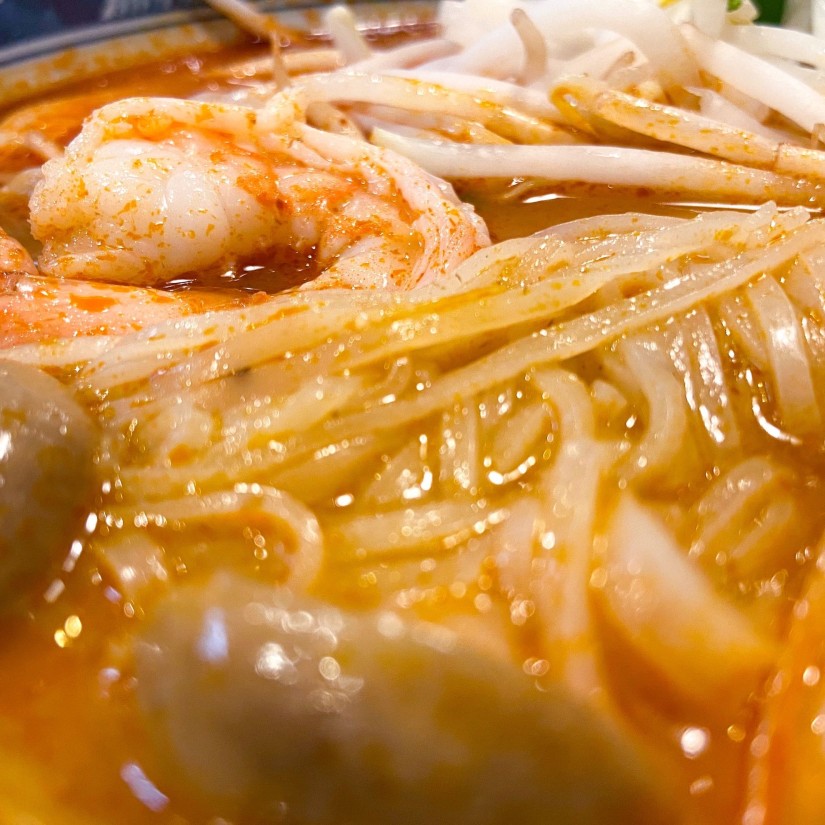 トムヤムラーメン