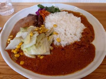 ひなもりポークのなんこつカレー 辛口