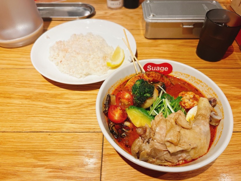 野菜10種カレー＋納豆＋チキン(お米少なめ) 10辛