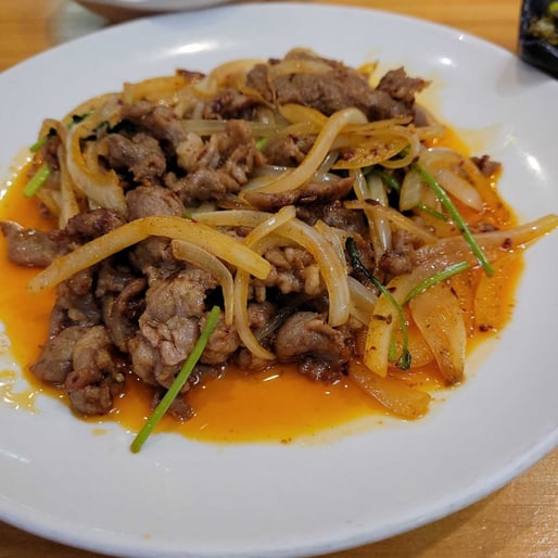 ラム肉クミン炒め