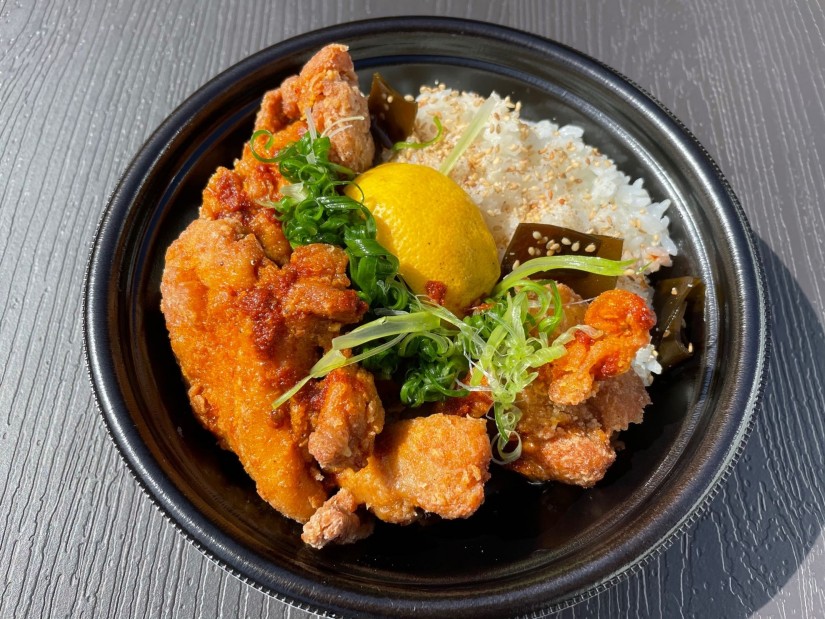 辛辛揚げ弁当 普通