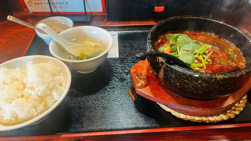 薬膳香辛料石焼麻婆豆腐 大辛