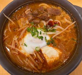 豚チゲ(半玉うどん入り)