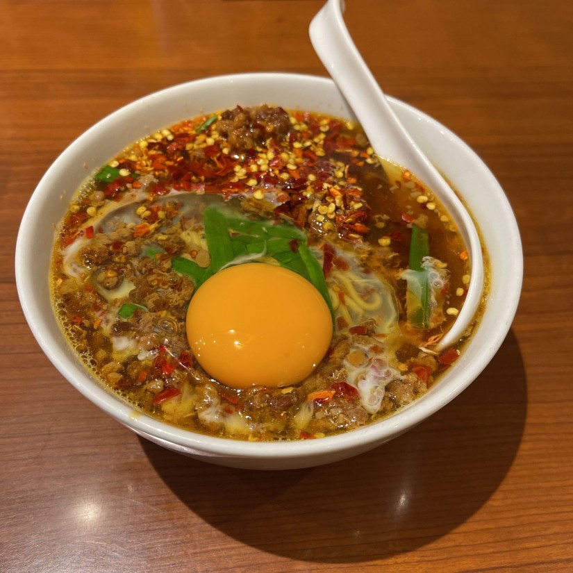 台湾ラーメン(生卵入り) 4辛