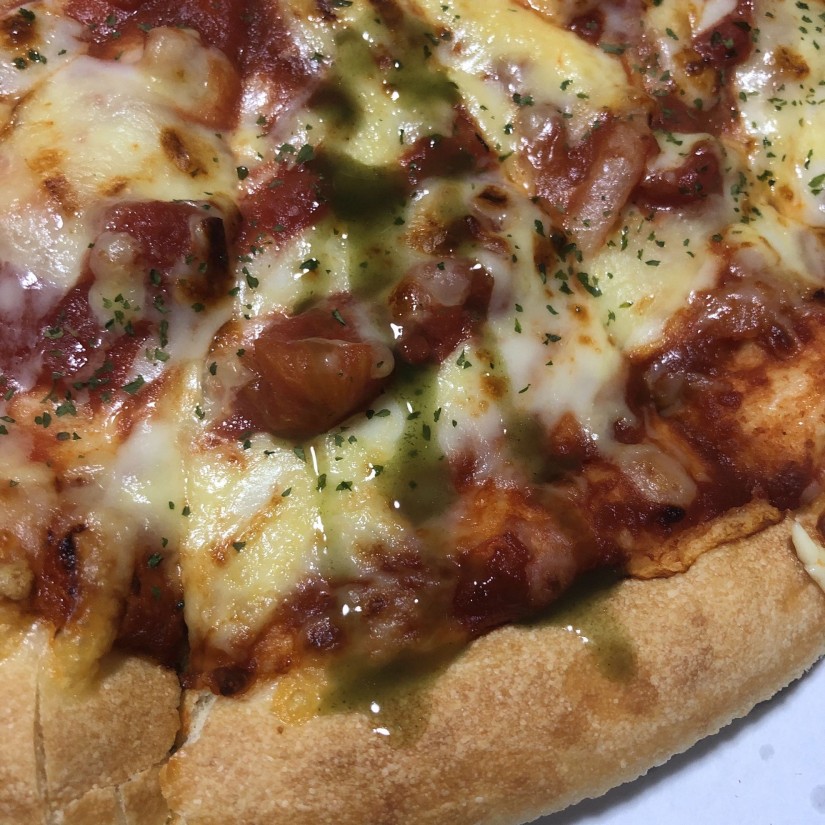 完熟トマトのチーズ&チーズ グリーンチリソース