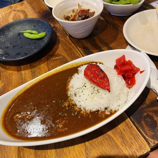カレー 呪