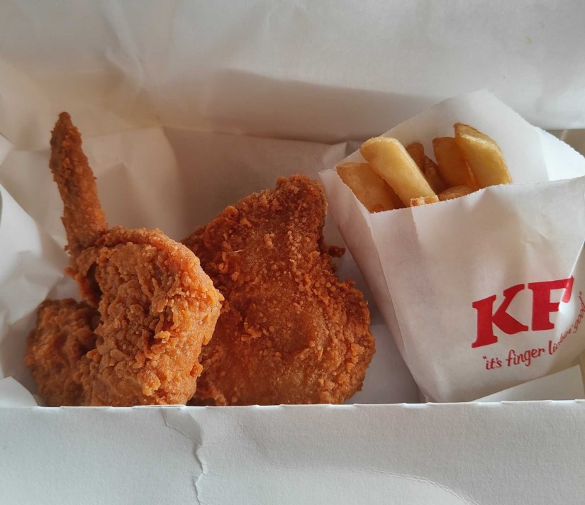 レッドホットチキン 0.65KM - ケンタッキーフライドチキン | 辛