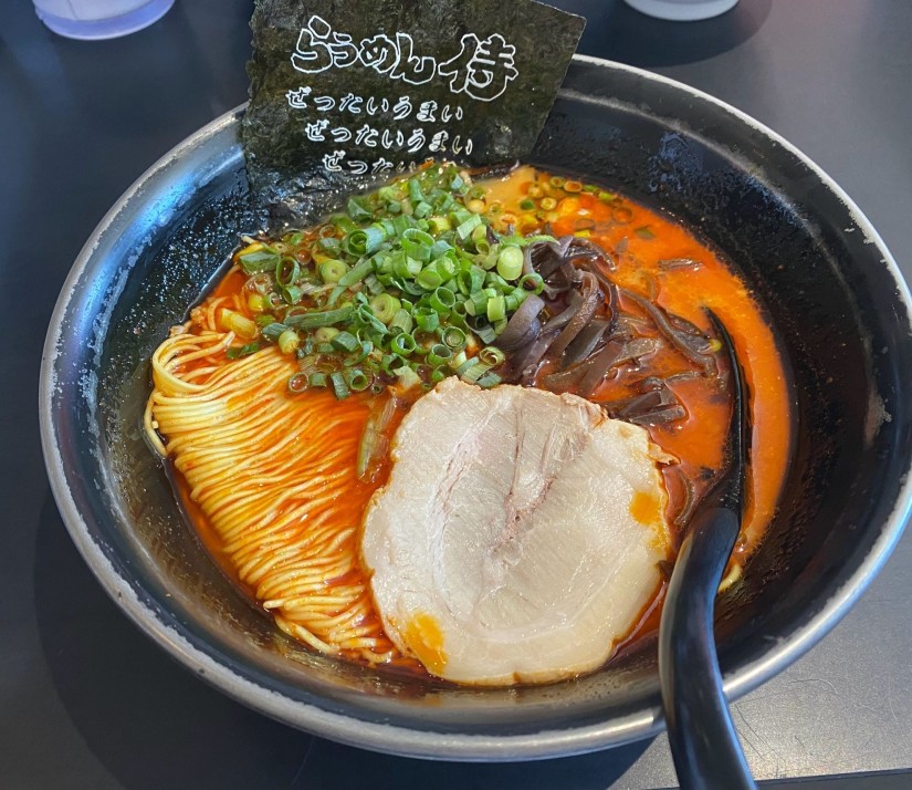赤香味ラーメン