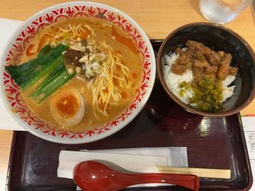 汁有りとまと担々麺