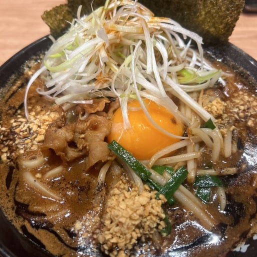 黒鬼ラーメン「期間限定」