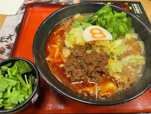 野菜辣醬麺 パクチー増し 3辛