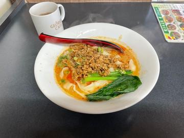 担々刀削麺