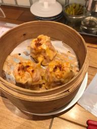 ビールに合う粗挽きシューマイ赤  赤唐辛子3個