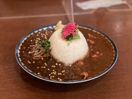 あいがけカレー(チキンマサラ+えびキーマ)
