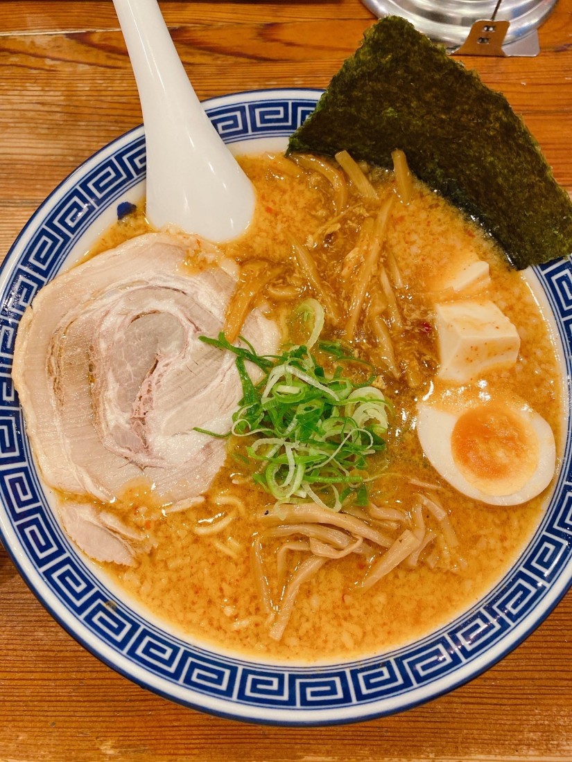 辛旨麻婆味噌豚骨麺 3辛