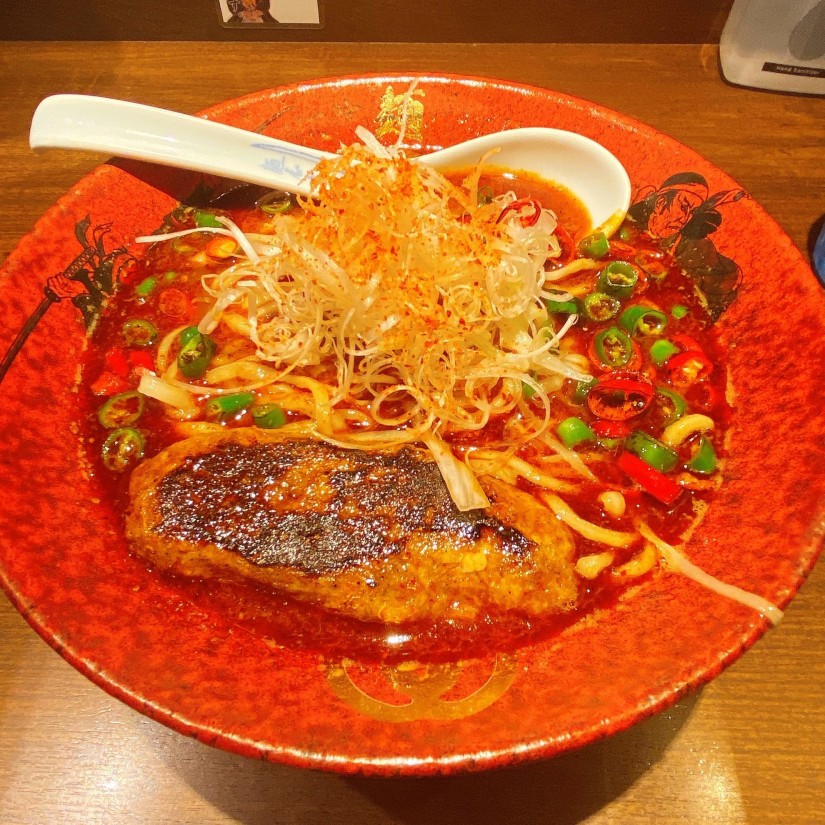 魚辣威らー麺