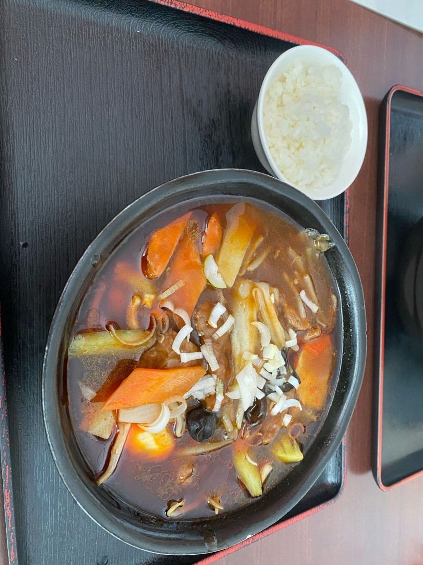 旨辛四川麻辣牛肉麺
