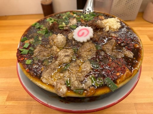 背脂四川麻婆麺