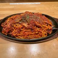 旨辛カレーナポリタン 頂
