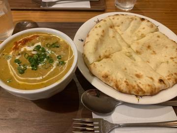 ベジタブルカレーとチーズナン 激辛