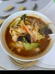 麻辣刀削麺