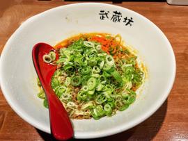 しょうゆ担々麺 4辛