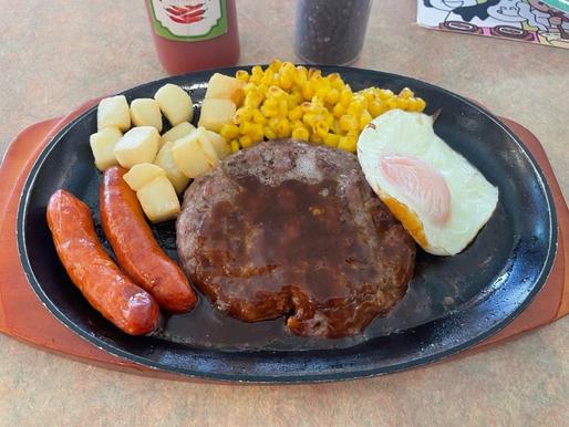 チョリソーとハンバーグの盛合せ