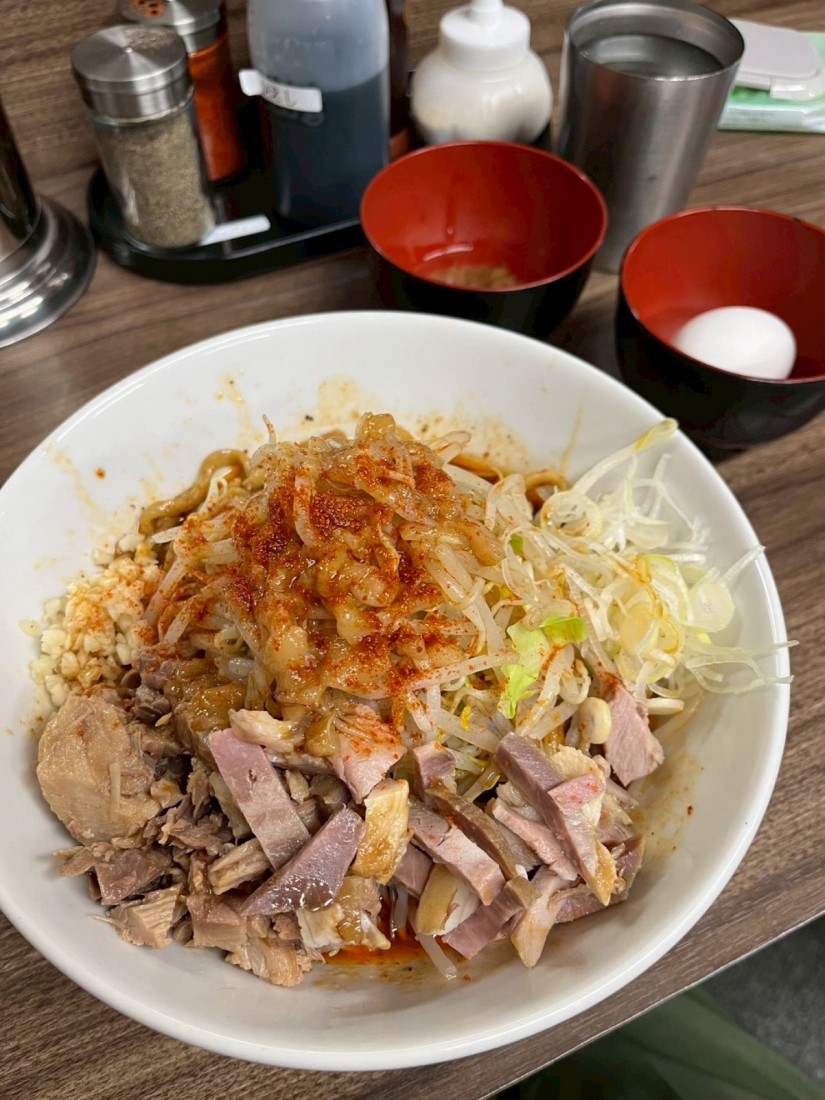 油そば 中肉麺 辛いやつ