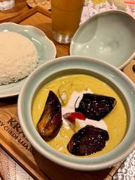 クラビ風グリーンカレー 鶏肉 （辛口 ）