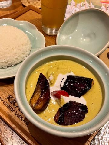 クラビ風グリーンカレー 鶏肉 （辛口 ）