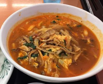 酸辣きのこ湯麺