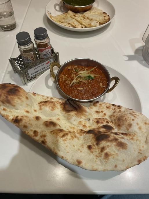 チキンウィンダール ナンセット 激辛