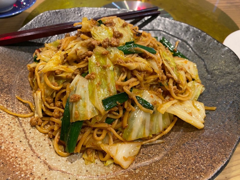 担々焼きそば 1.8