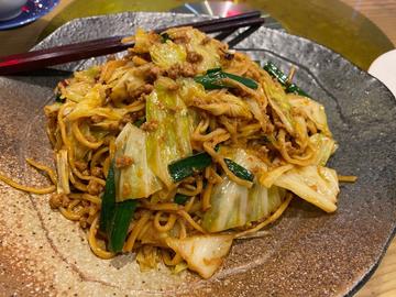担々焼きそば 1.8