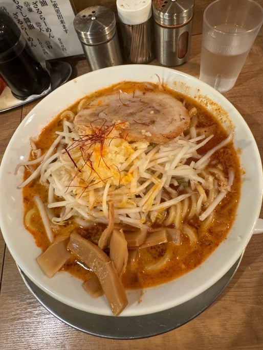 辛ニンニクラーメン 3辛