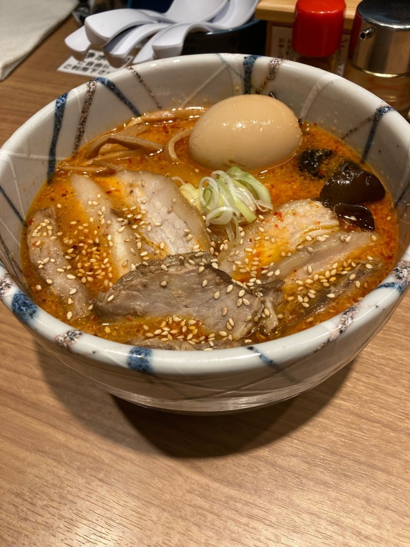 旨辛しおらーめん