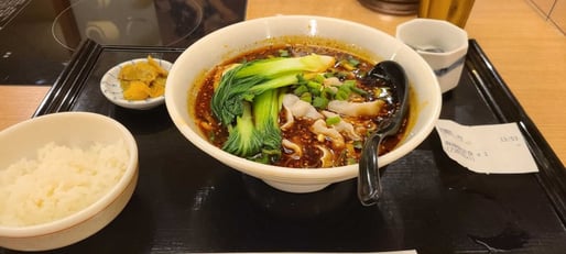 麻辣刀削麺