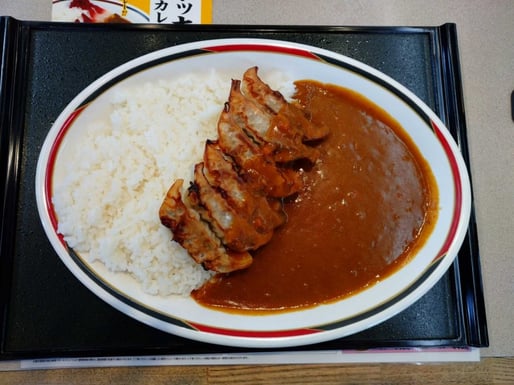 ジャンボぎょうざカレー 辛口