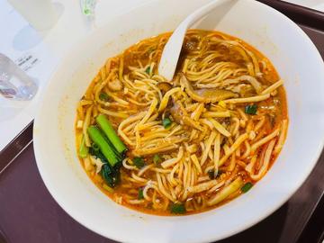 酸辣湯麺