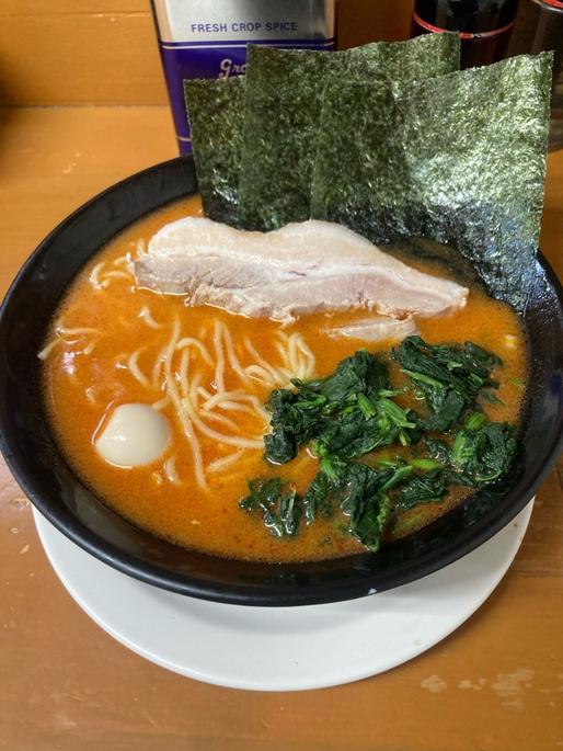 辛とんラーメン