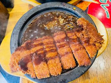 濃厚牛すじ煮込みかつカレー 激辛