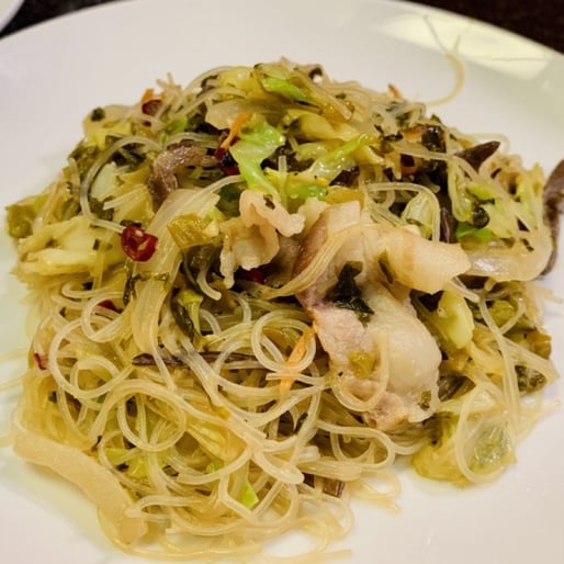 ピリ辛高菜焼ビーフン